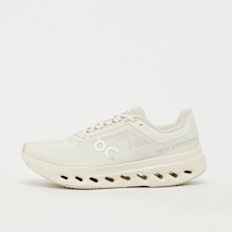 On Cloudsurfer Next beige