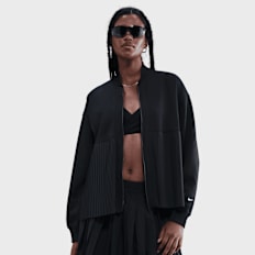 Nike   Sportswear Pleated Jacket crna