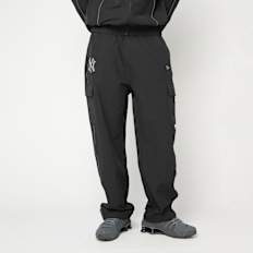 New Era MLB Utility Cargo Pants New York Yankees schwarz