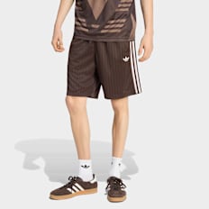adidas Originals Firebird Engineered Stripes Shorts braun