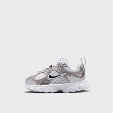 Nike   V5 Mala Djeca bijela
