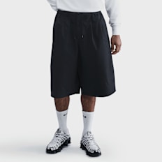 Nike Club Oversized Shorts schwarz