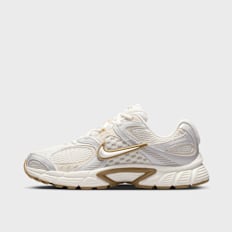 Nike   V5 RNR beige