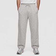 New Balance Sport Essentials Fleece Pant grijs