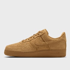 Nike Air Force 1 '07 castanho