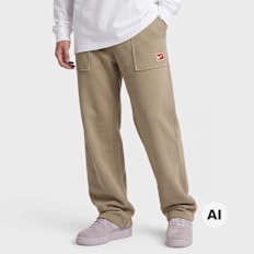 Nike Sportswear Open-Hem Pants groen
