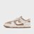 Nike WMNS Dunk Low Next Nature braun