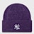 New Era Female Wide Cuff Beanie MLB New York Yankees ptp fioletowy