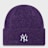 New Era Female Wide Cuff Beanie MLB New York Yankees roze