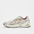 New Balance 740 beige