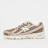 New Balance 740 bruin
