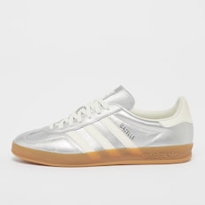 adidas Originals Gazelle Indoor Sneaker prateado