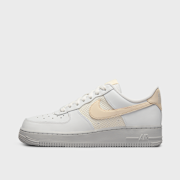 Unselected, Nike  , WMNS Air Force 1 '07 ESS, white (Sold-out)