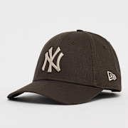 Niet geselecteerd, New Era, 9Forty League Essential MLB New York Yankees, bruin (Uitverkocht)