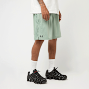 Unselected, Under Armour, Tech Vent 7in Shorts, green