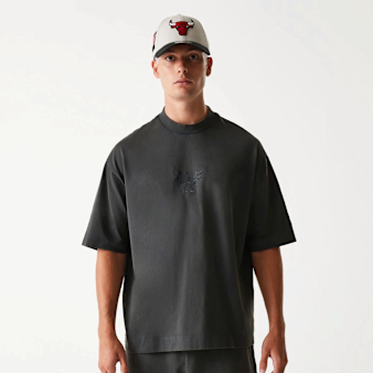 New Era, NBA Chicago Bulls Washed Tee, black
