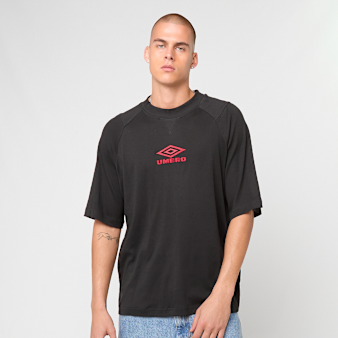 Umbro, Iconic Boxy Tee, black