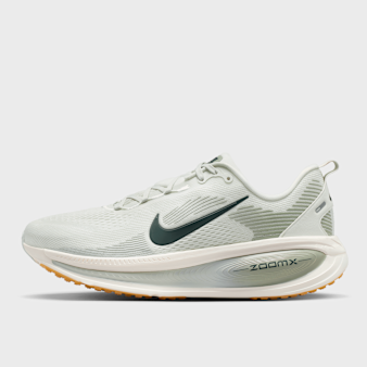 Nike  , Vomero 18, beige