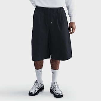 Nike  , Club Oversized Shorts, black