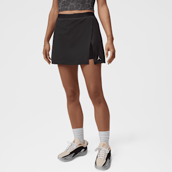 Jordan, Sport Essentials Dri-FIT Skirt, black