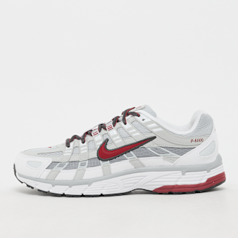 Nike  , P-6000 metallic silver/metallic silver/black, white