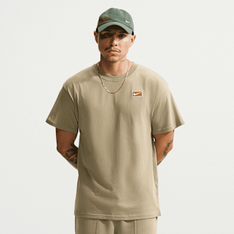 Nike, Sportswear SF Graphic Shortsleeve Tee, beige
